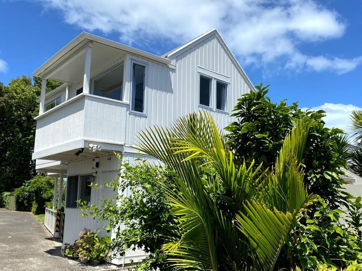 Chamberlain House - 3 Bedroom House By Manly Beach Окленд Экстерьер фото